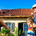 Cómo reparar un techo que se está cayendo